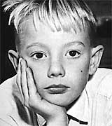 »GOOD BYE, SIR PETER ... «